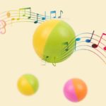 A Holzkasten Rutsche Objektpermanenz 3 Ausgänge mit Musiknoten, die durch die Luft fliegen.